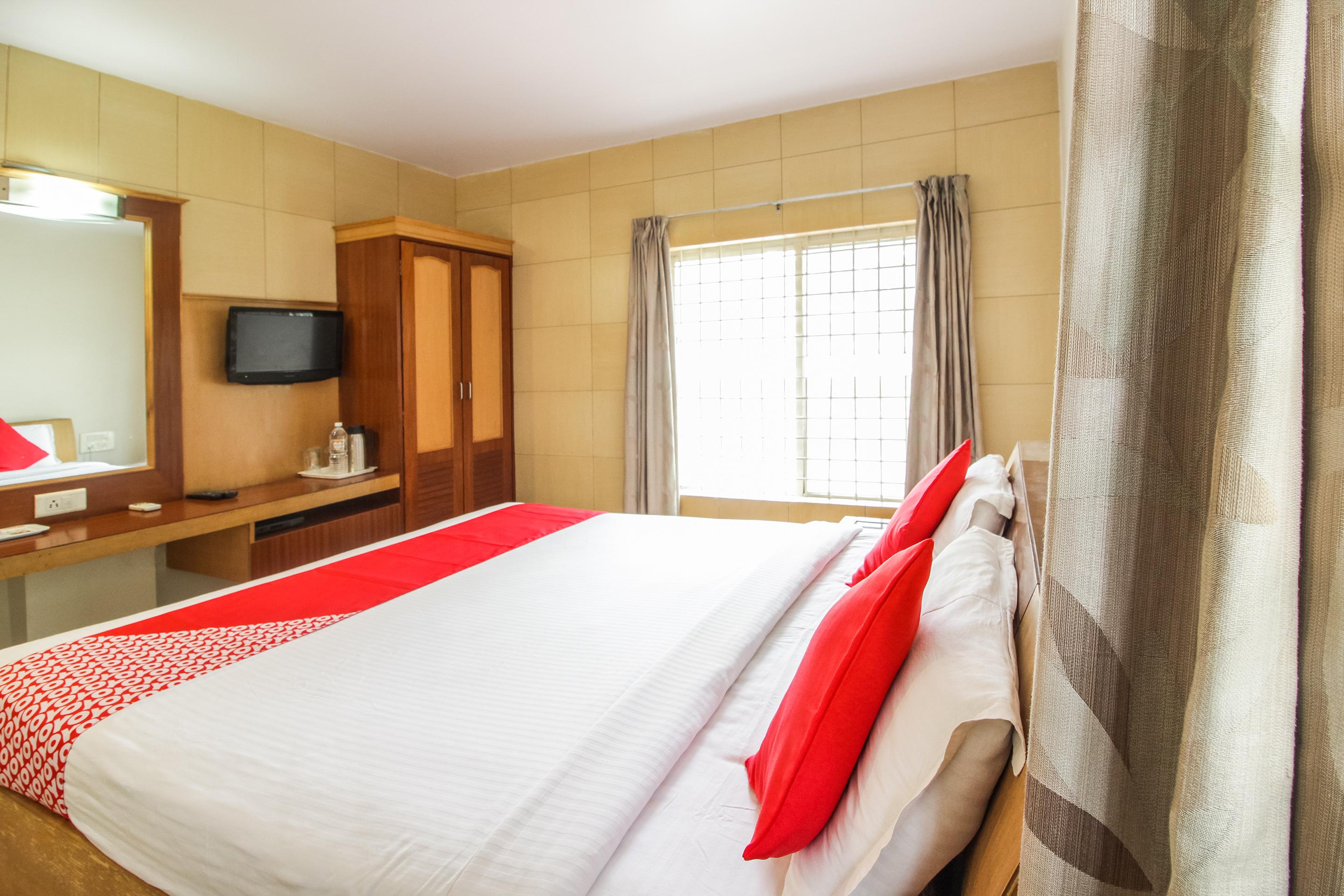 Hotel White Parrot Mysore Extérieur photo
