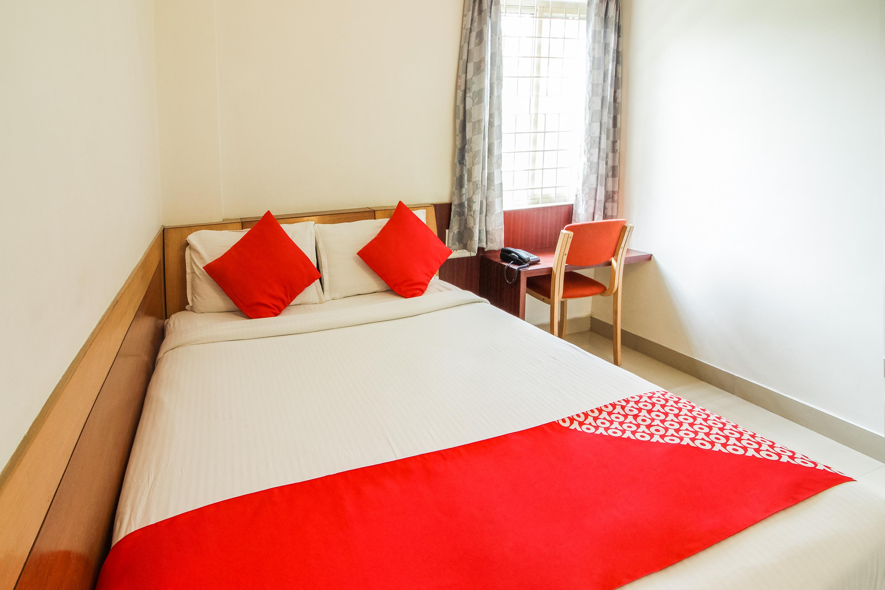 Hotel White Parrot Mysore Extérieur photo