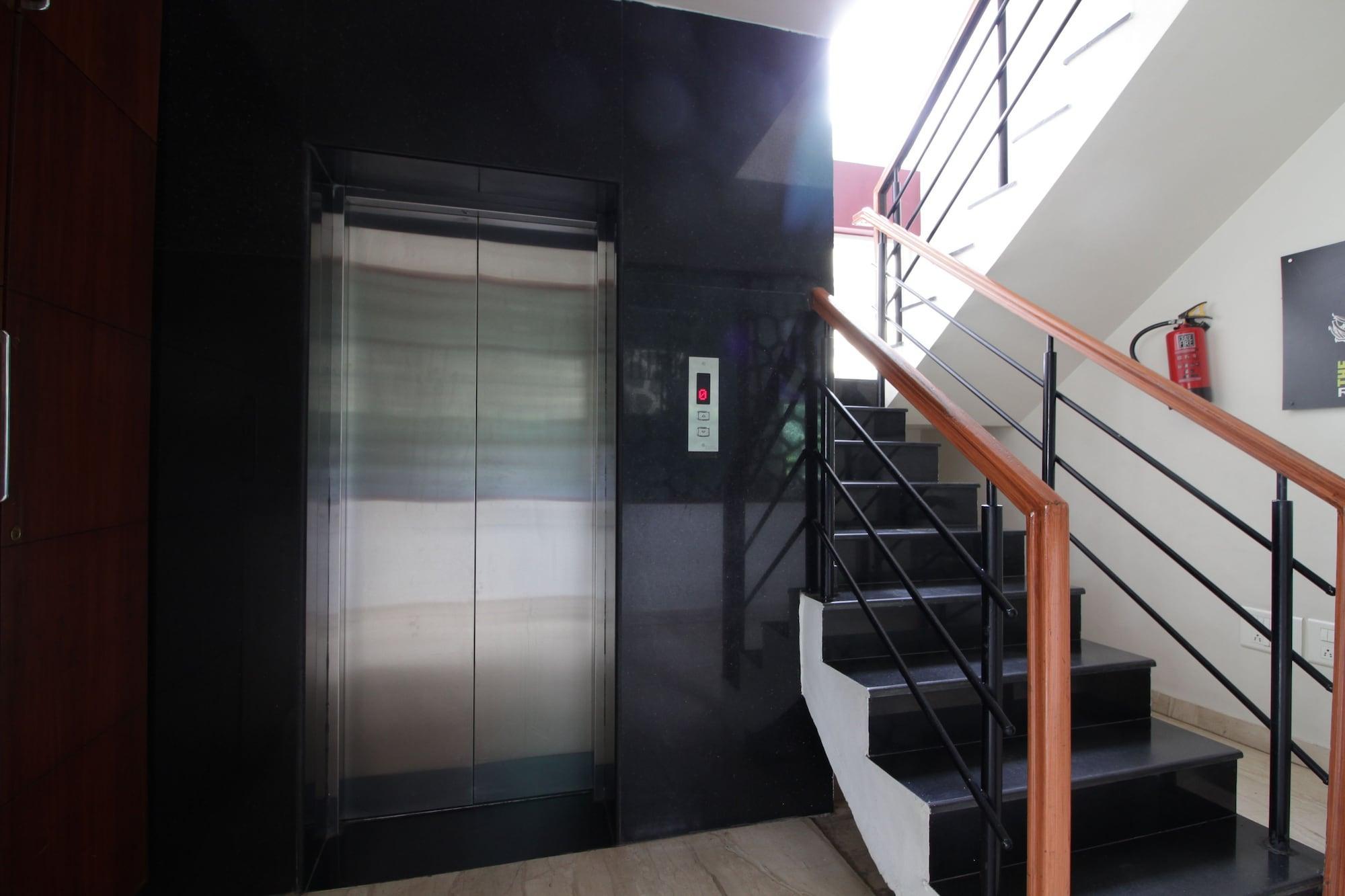 Hotel White Parrot Mysore Extérieur photo