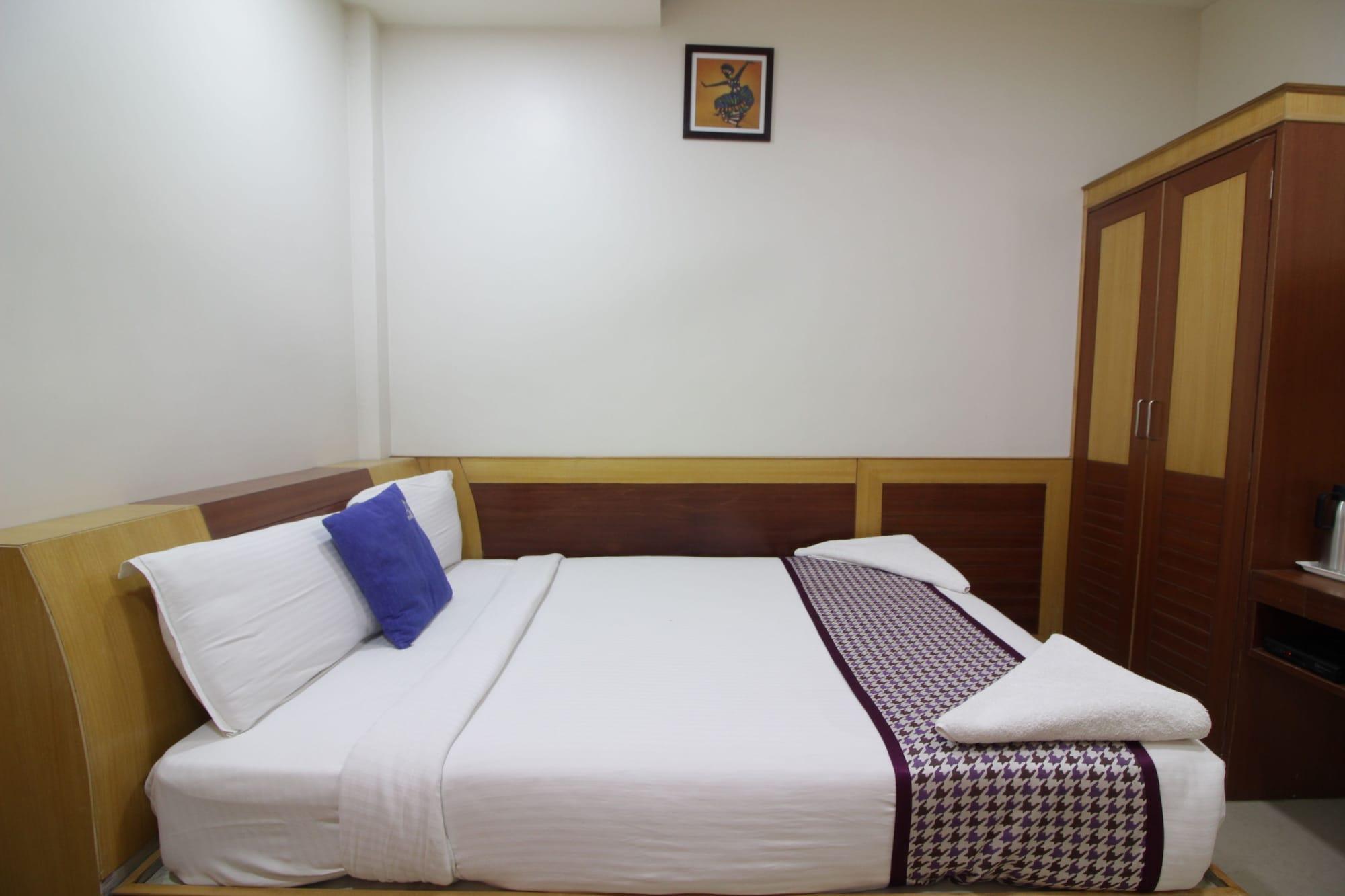 Hotel White Parrot Mysore Extérieur photo
